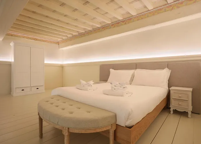 Palazzo Galli Tassi Collection - Loft 1